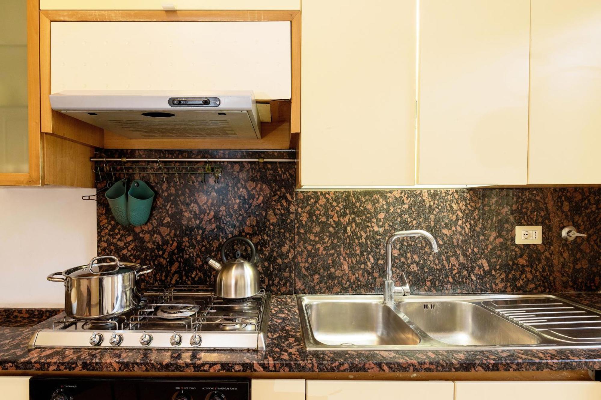 Spazioso Appartamento Vicino Eur Rome Bagian luar foto