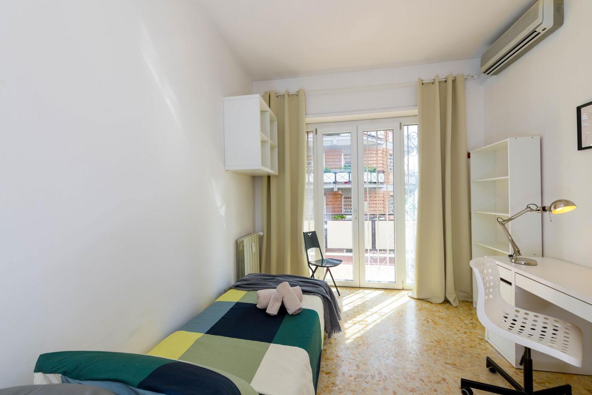 Spazioso Appartamento Vicino Eur Rome Bagian luar foto